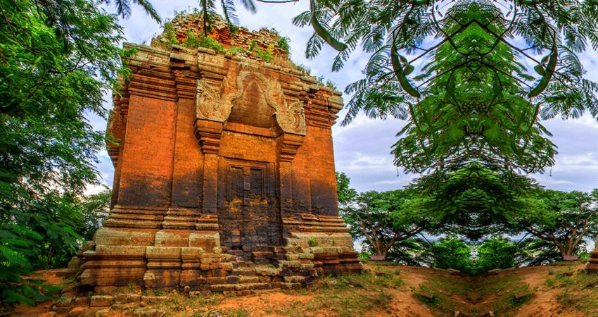 Discovery 1st Capital of Cambodia